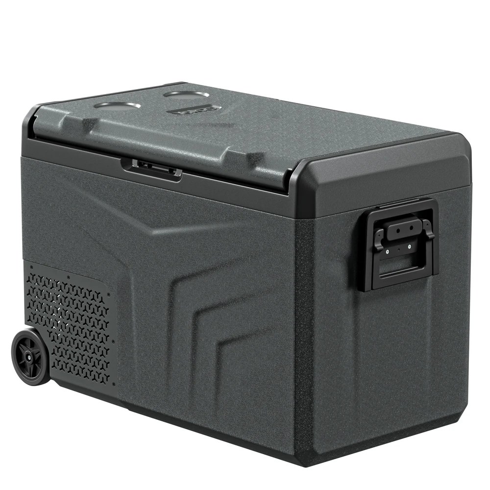 Lodówka turystyczna Yolco TCX50 Carbon 52 L — moduł baterii i powerbank Yolco podłączony z tyłu