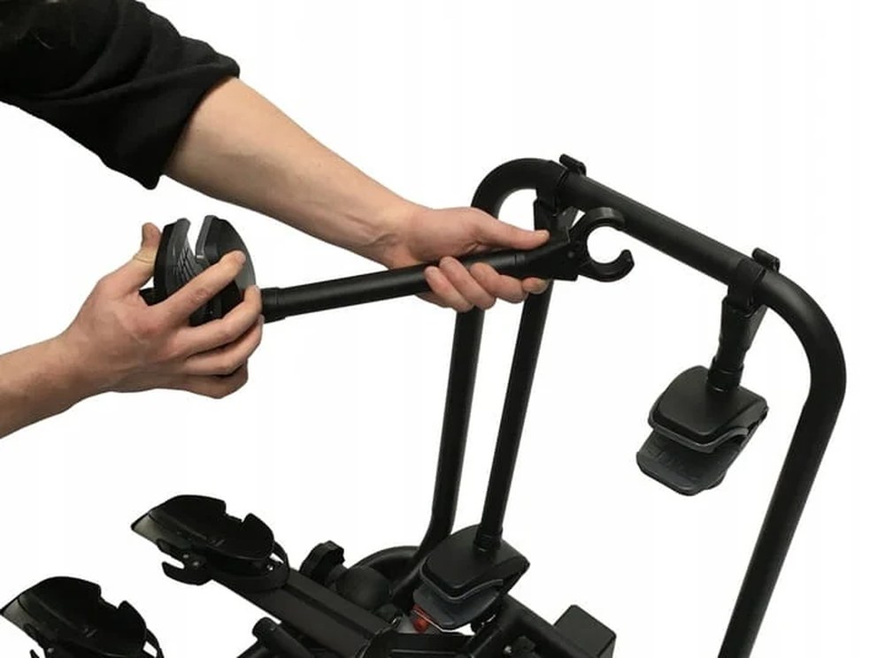 Montaż sztywnego ramienia wspornika ramy w bagażniku Aguri Active Bike PRO 4